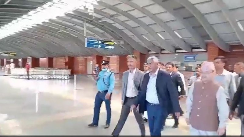 थाइल्याण्डबाट फर्किने क्रममा देउवाले भनेः सत्ता गठबन्धनबीच कुनै विवाद छैन